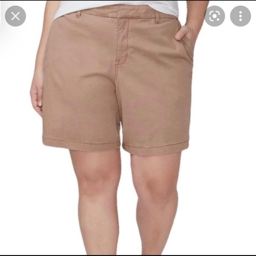 NWT Lane Bryant girlfriend short khaki plus size shorts Size 26